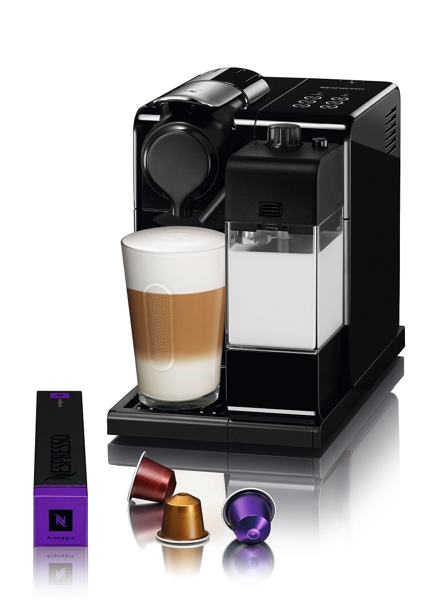 Image of De'Longhi EN550.B Nespresso Lattissima Touch